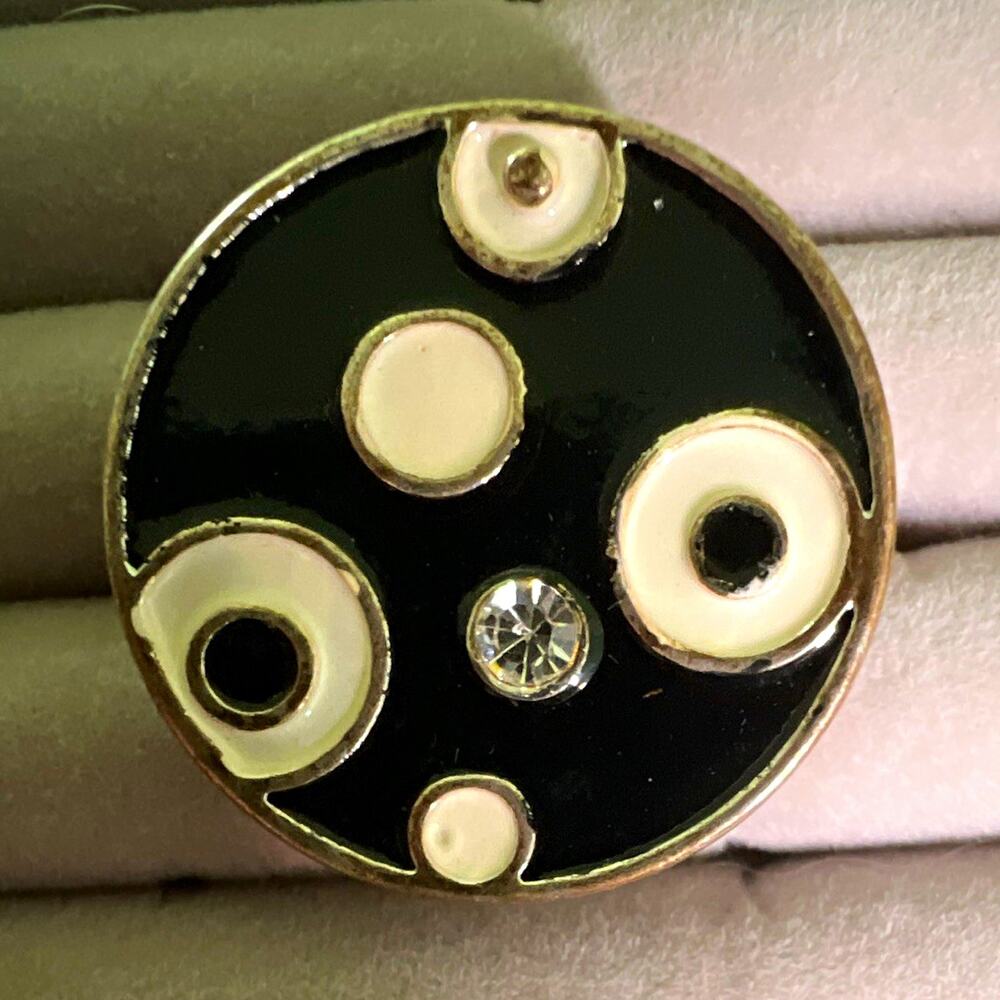 Black White Enamel Round Disc Cocktail Ring w/ Clear Crystal Center, Bezel Set 8